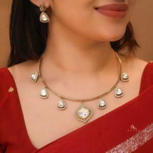 Lenisha Jadau kundan Stone Neckpiece With Earring
