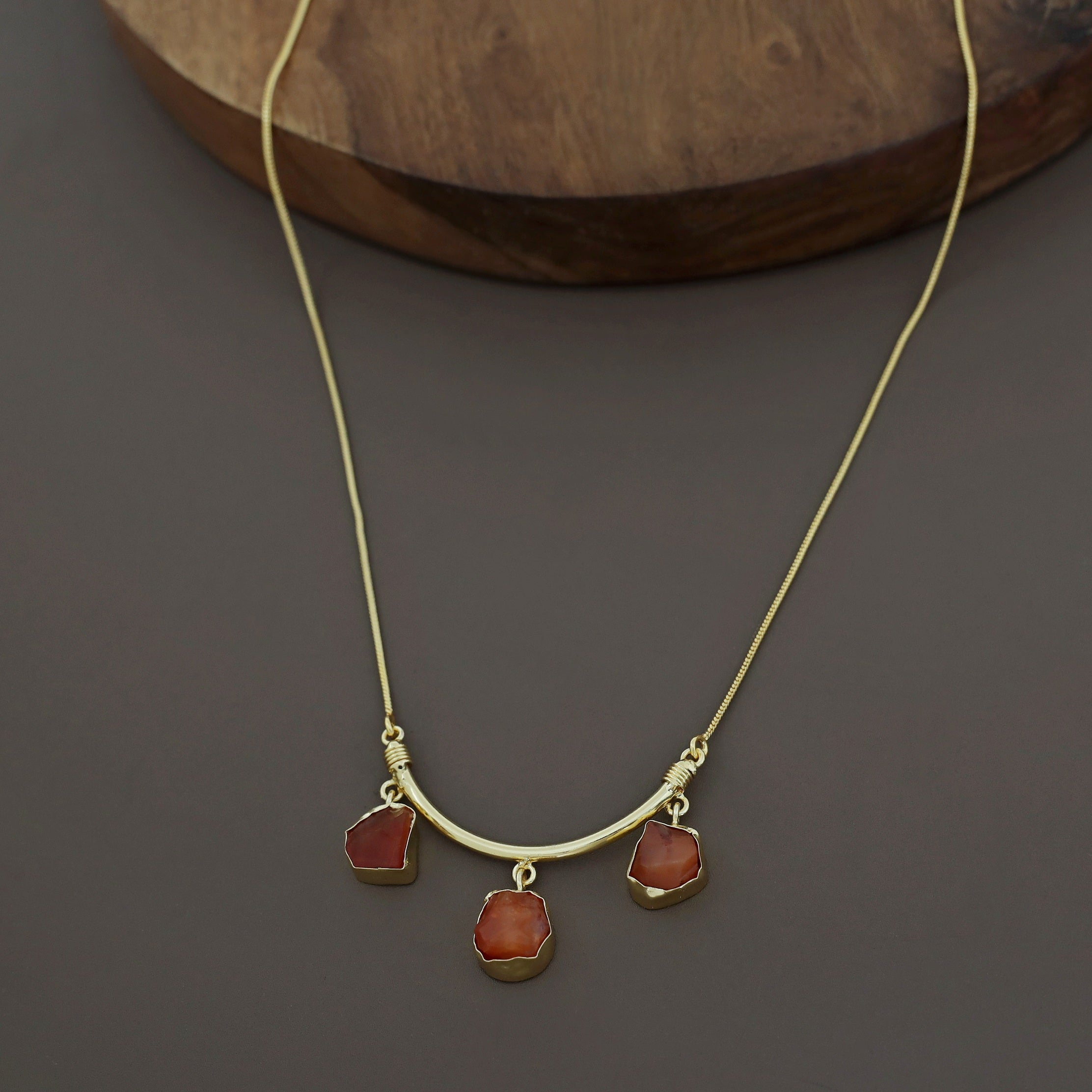 Amba Three Stone Neckpiece - Image 9