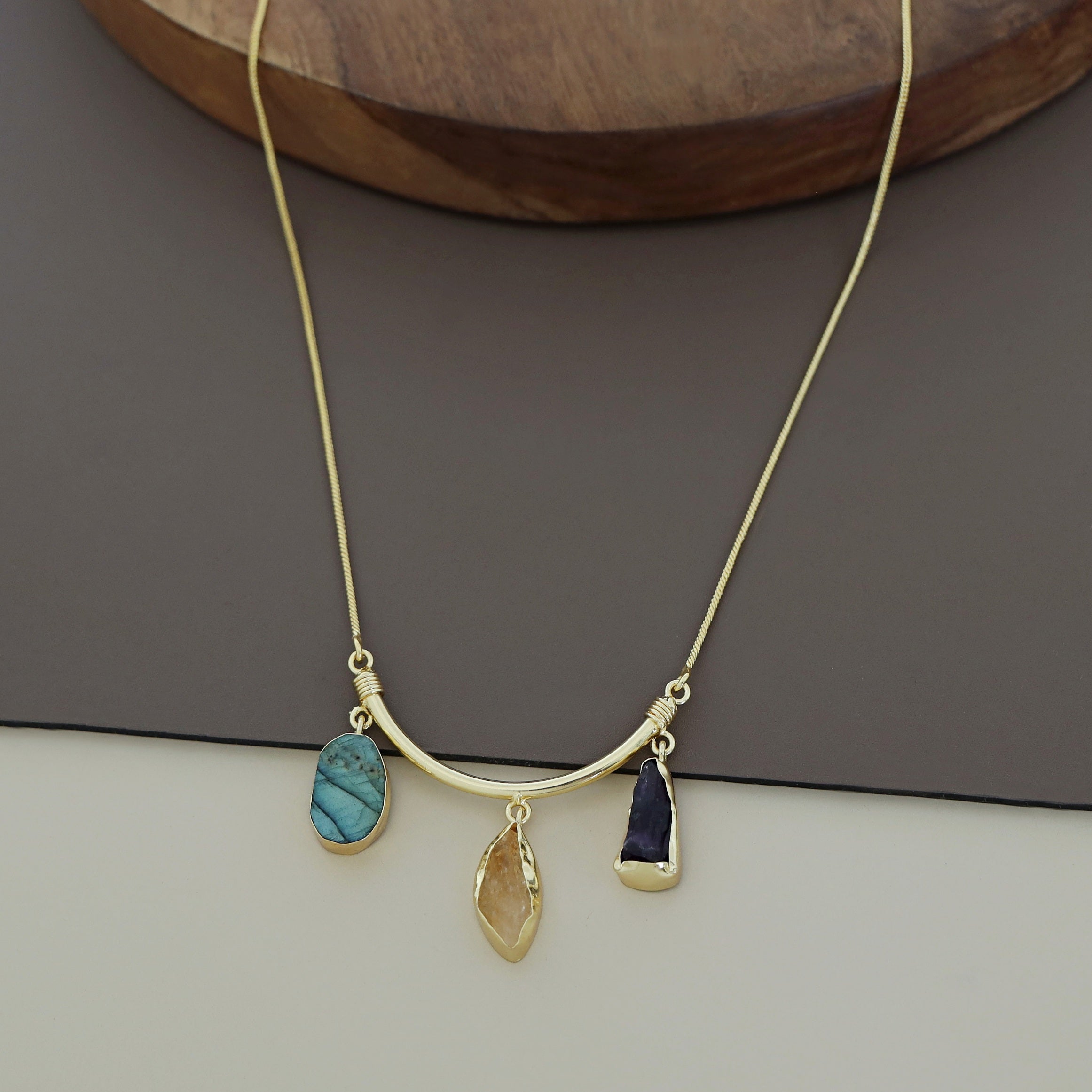 Amba Three Stone Neckpiece - Image 3