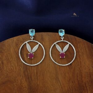 Metilda 2 Leafy Glossy Hoop Earring