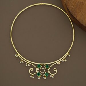 Aizah Golden Claw Glossy Stone Pearl Neck Cuff