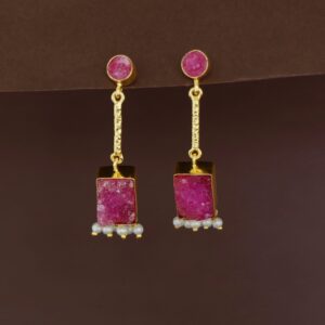 Mira Mini Circle Pendulum Rectangle Druzy Pearl Earring