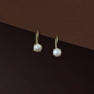 Megha Golden Pearl Claw Drop