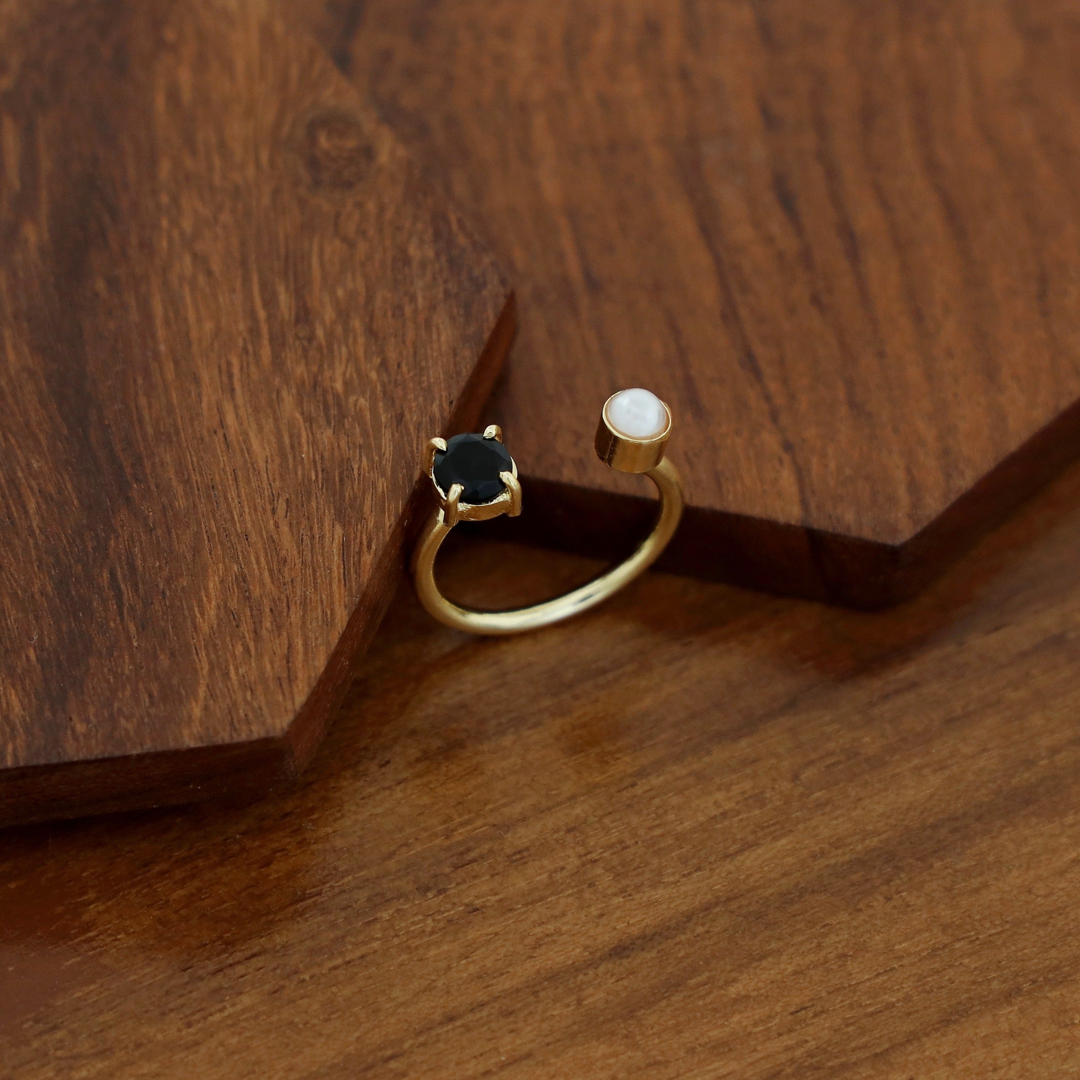 Alurea Pearl Ring - Image 12