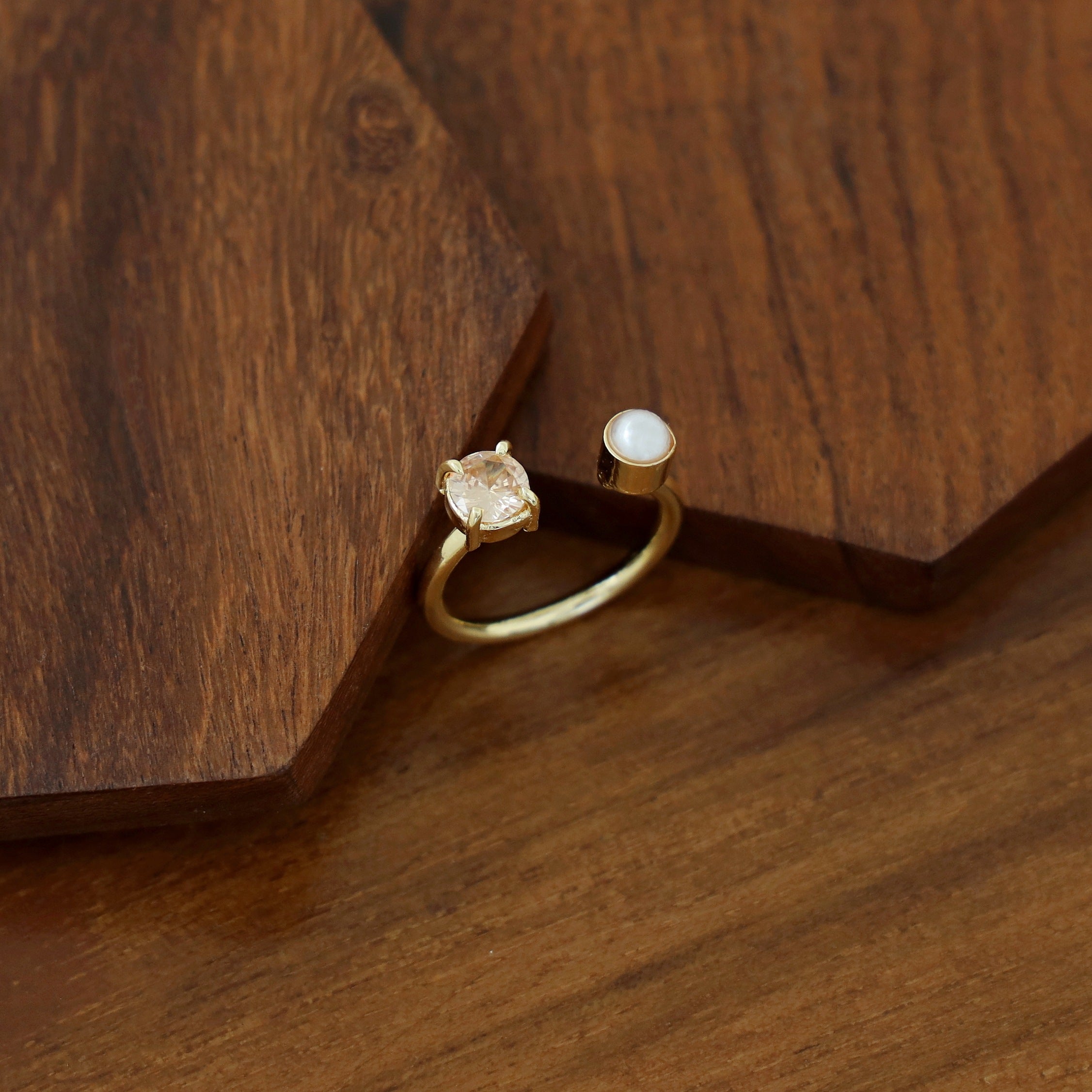 Alurea Pearl Ring - Image 15