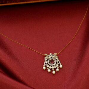 Kalyani Pearl Glossy String Neckpiece
