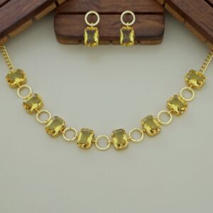 Aira Short Neckpiece/Choker with Stud