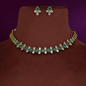 Ritvika Kemp Stone Short Neckpiece With Earring