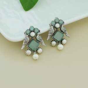Bindiya Twin Bird Glossy Pearl Earring