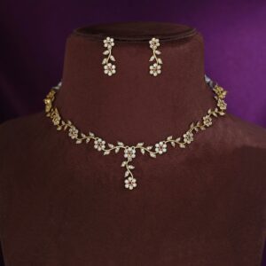 Aanchal Stone Flower & Leaf Short Neckpiece With Earring
