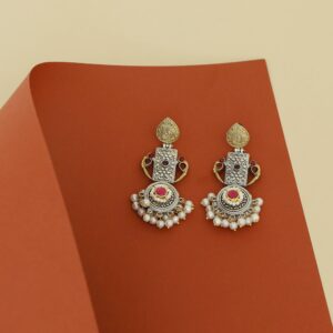 Chansy Drop Rectangle & Circle Pearl Earring