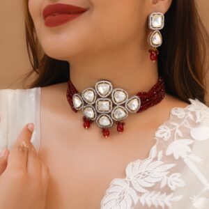 Aadhyavi Polki Kundan Choker With Earring