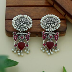 Leila Twin Bird Oval Pearl Earring