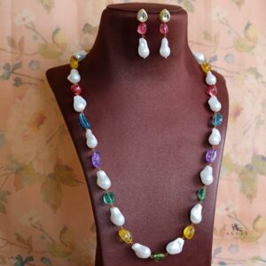Aganya Baroque Kundan Long Neckpiece with Earring