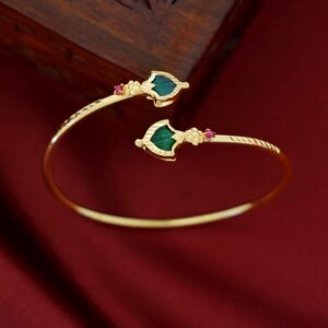 Shyamila Palakka Floral Bangle