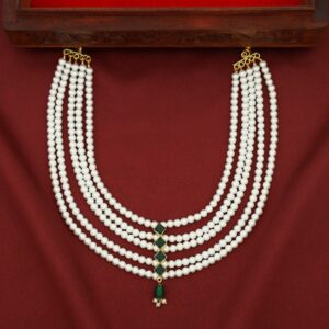 Abhisvara 5 Layer Glossy Diamond Pearl Neckpiece