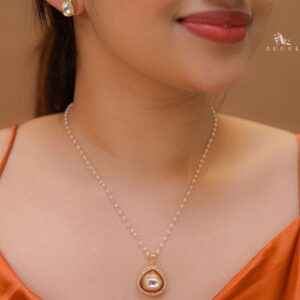 Tina Kundan Pearl Neckpiece With Stud