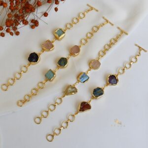 Eminent 3 Stone Bracelet