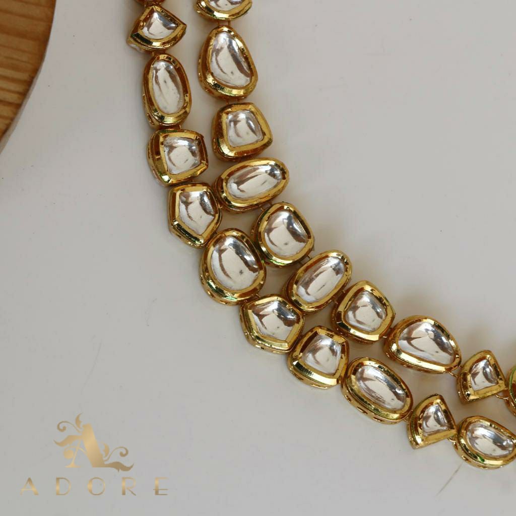 Aashrita Kundan Neckpiece With Earring - Image 4