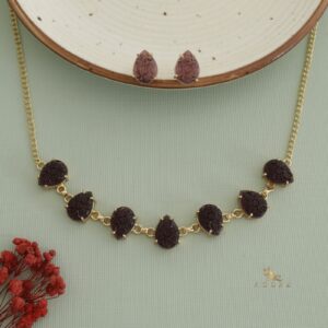 Petrah 7 Carved Drop Choker / Short Neckpiece With Stud