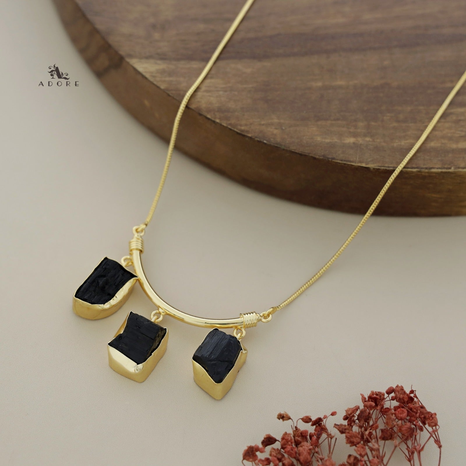 Amba Three Stone Neckpiece - Image 6