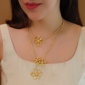 Naisha Golden Tetra Flower Short Neckpiece