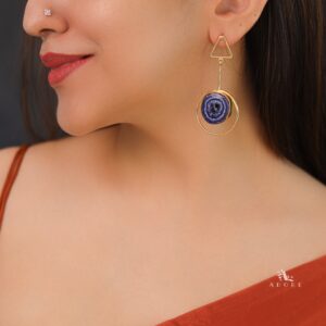Bettie Triangle Pendulum Circle Agate Stone Earring