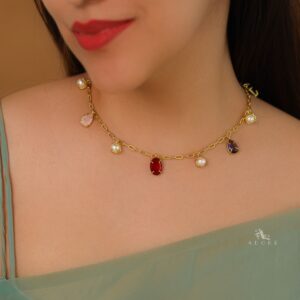 Agneta Glossy Pearl Neckpiece