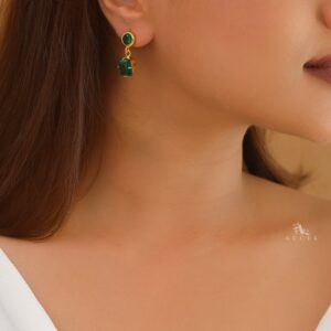 Lydia Glossy Circle Claw Rectangle Earring