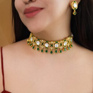 Premium Charmee 7 Kundan Drop Choker With Earring