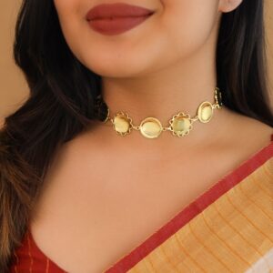 Sanvika Golden Circle Floral Choker With Earring