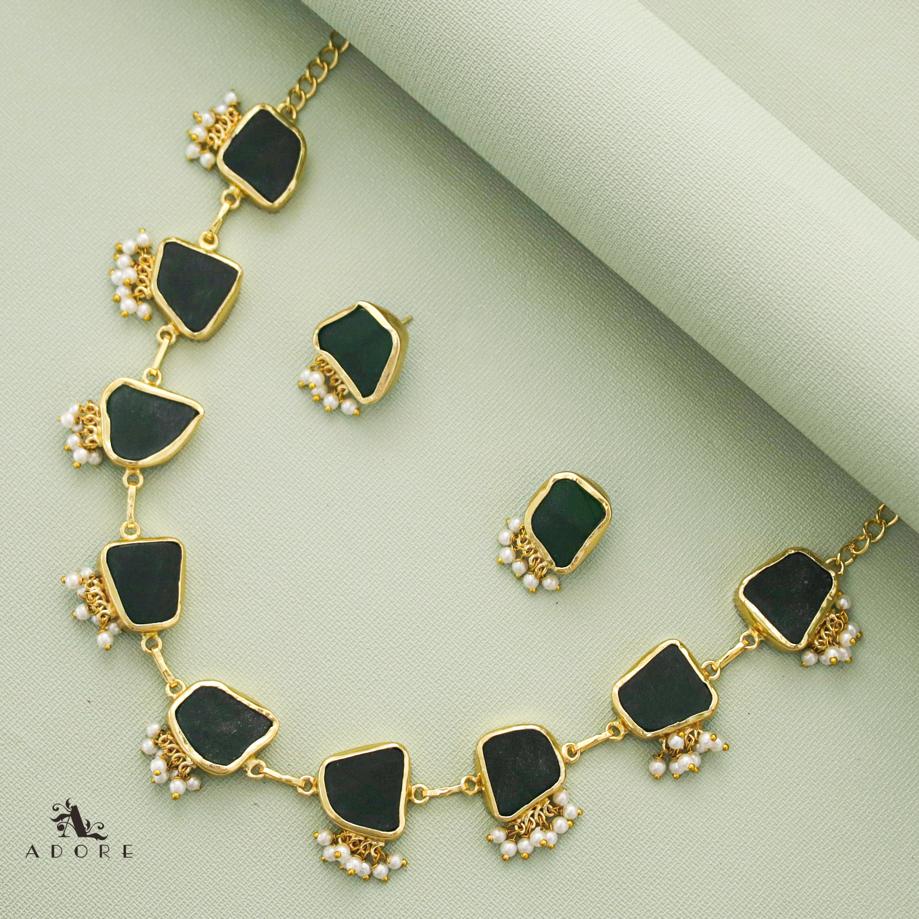 Alessandria Raw Stone Pearl Short Neckpiece With Earring - Image 14