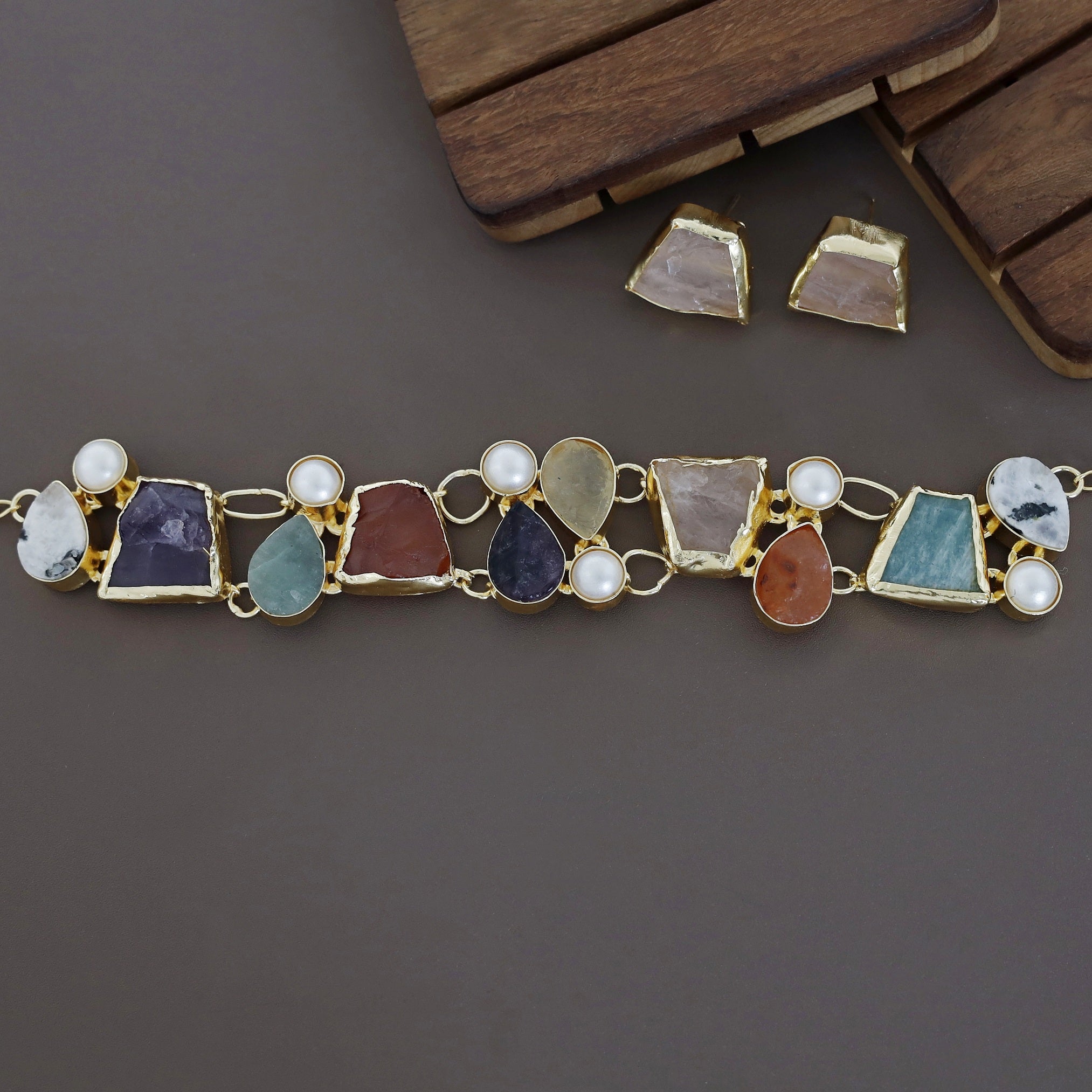 Brenda Golden Raw Stone + Pearl Choker With Stud - Image 7