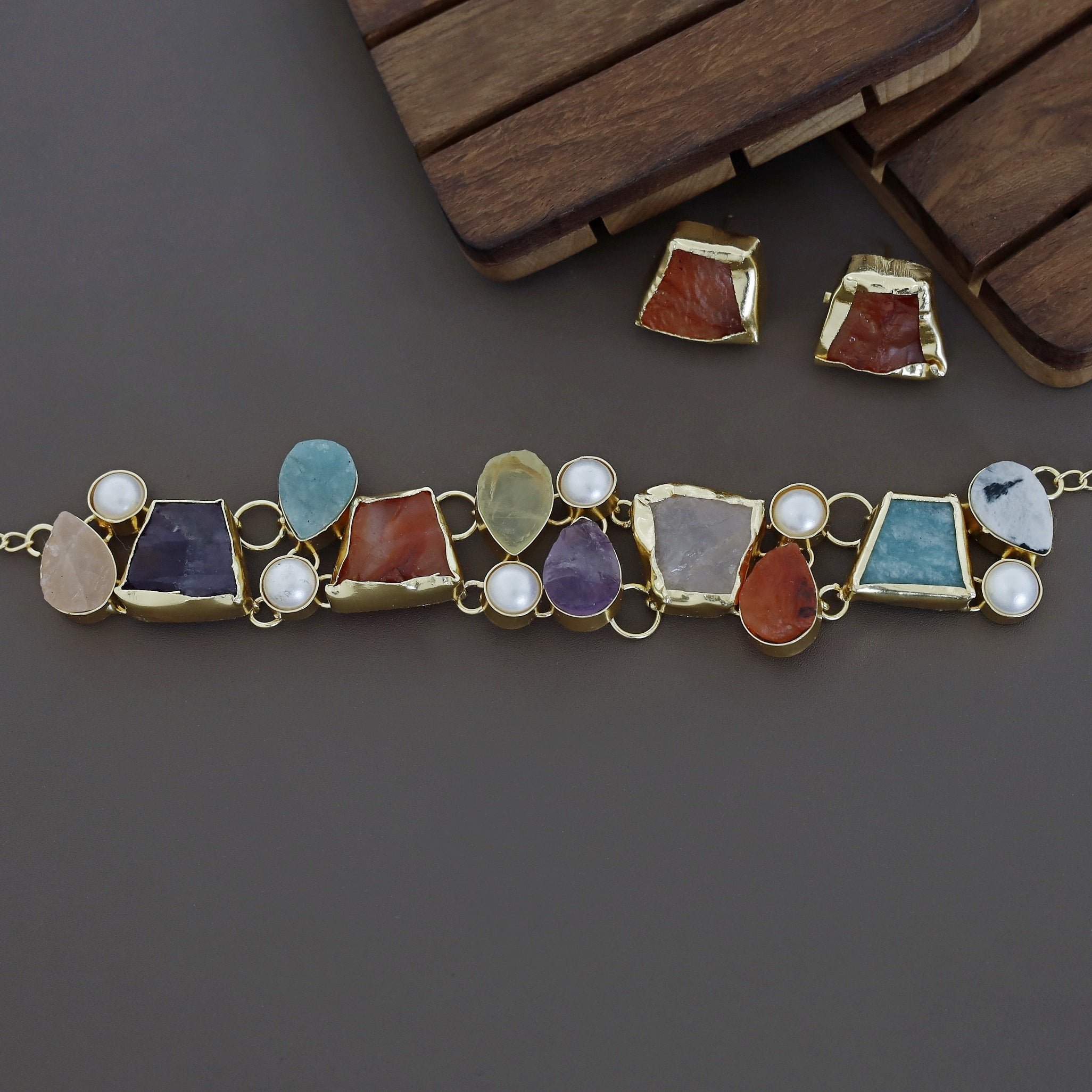 Brenda Golden Raw Stone + Pearl Choker With Stud - Image 19