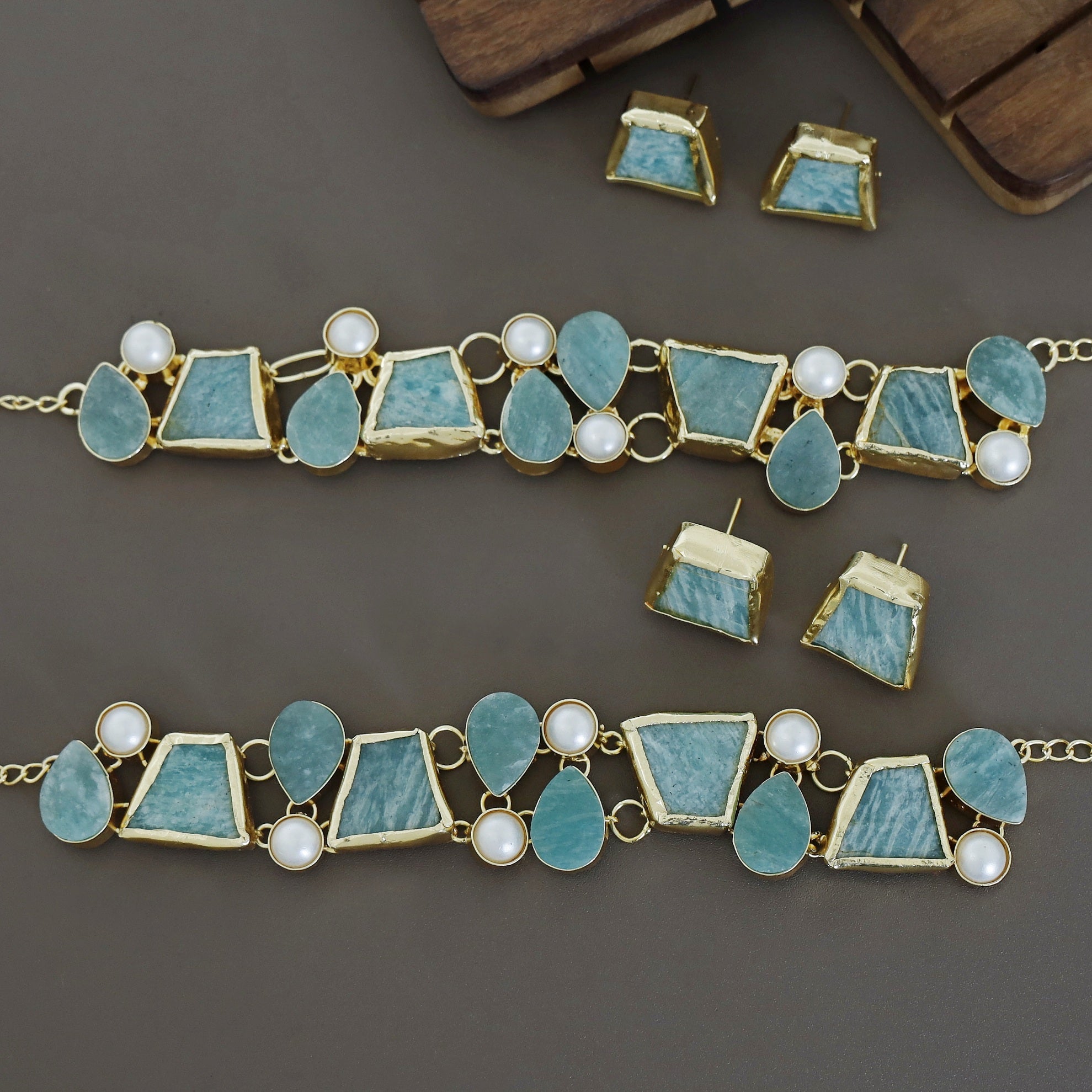 Brenda Golden Raw Stone + Pearl Choker With Stud - Image 6