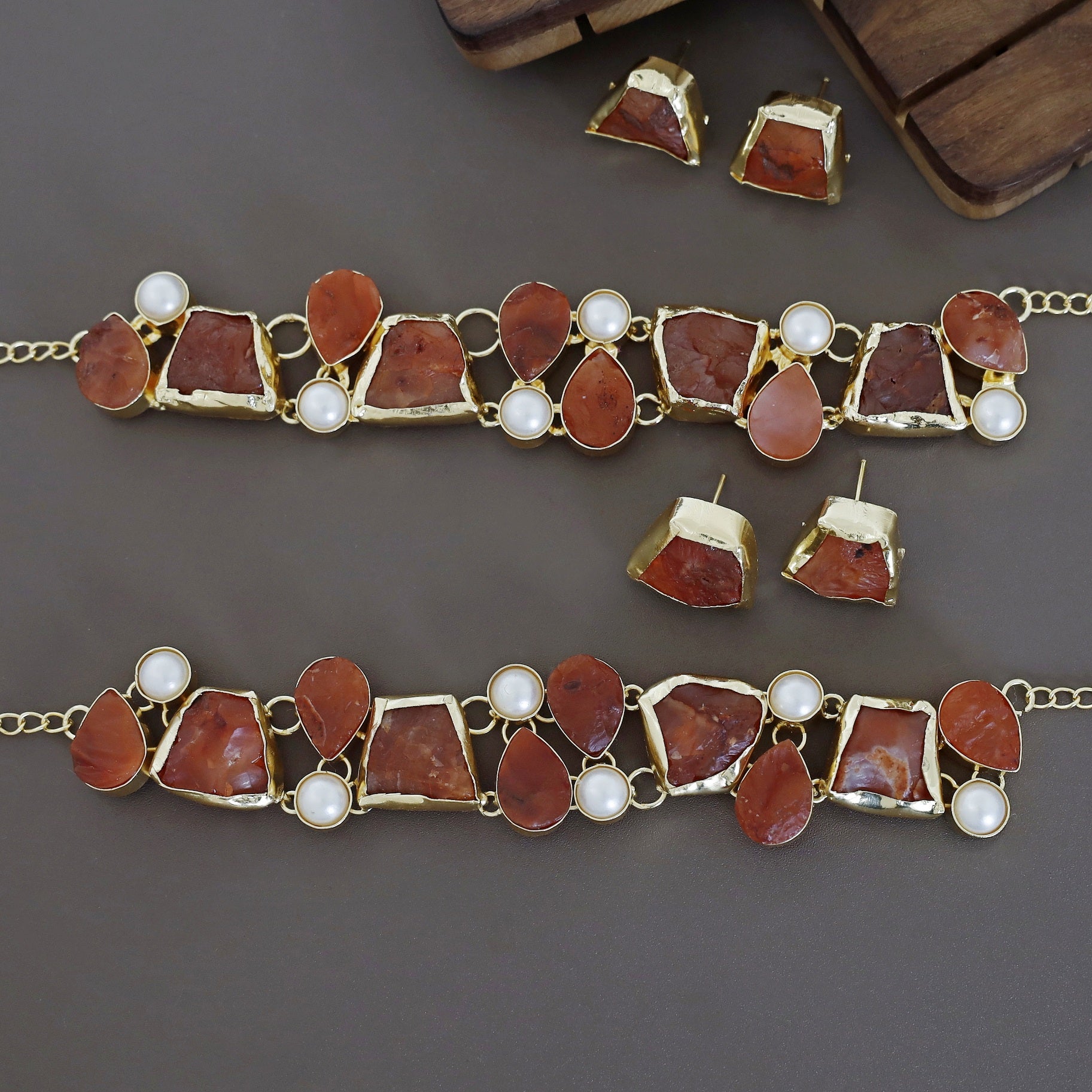 Brenda Golden Raw Stone + Pearl Choker With Stud - Image 4