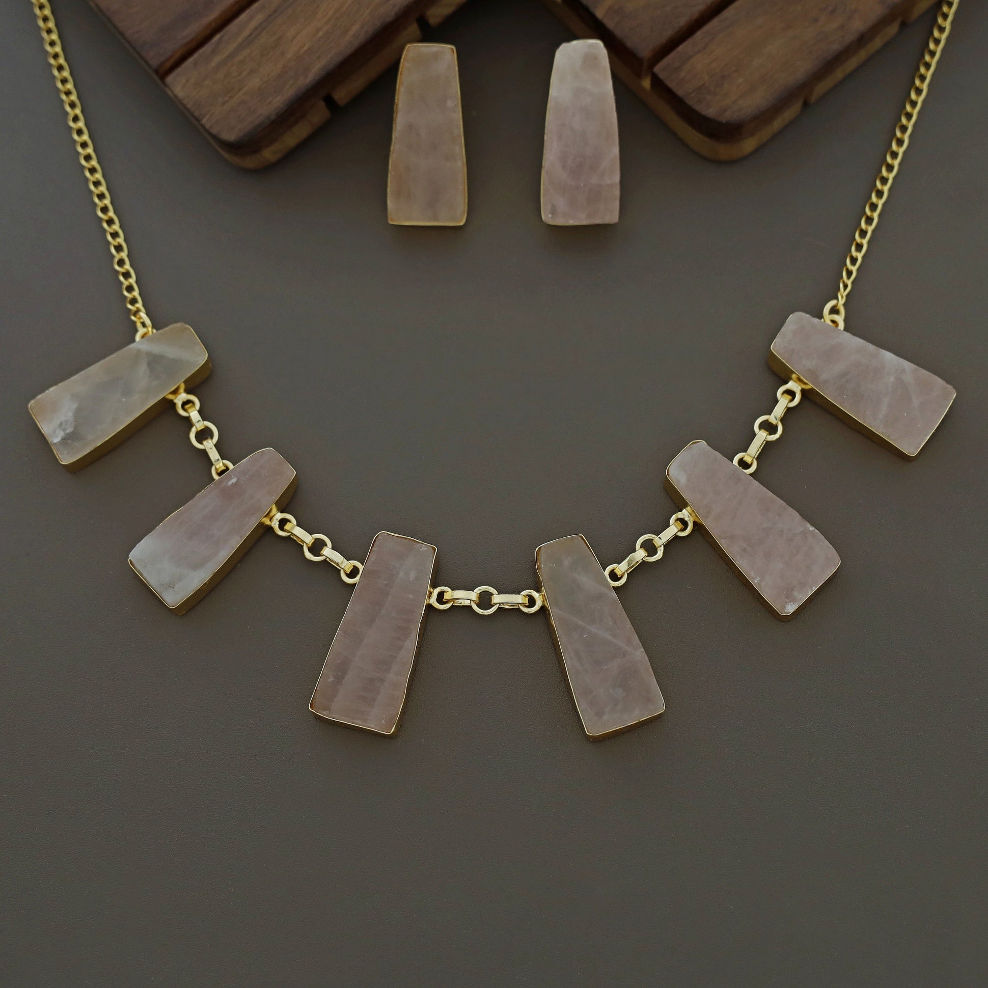 Seraphina 6 Raw Stone Neckpiece With Earring - Image 10