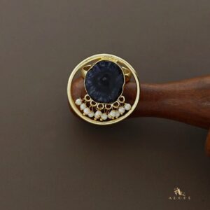 Mihika Round Agate with Pearl Ring