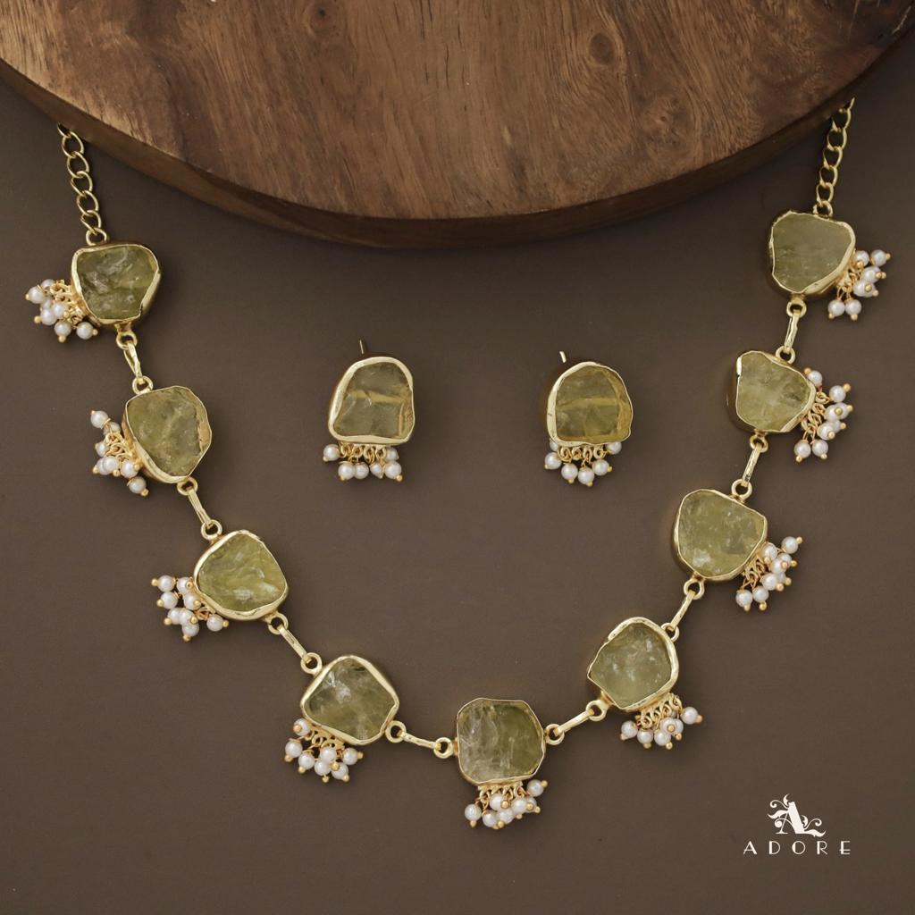 Alessandria Raw Stone Pearl Short Neckpiece With Earring - Image 12