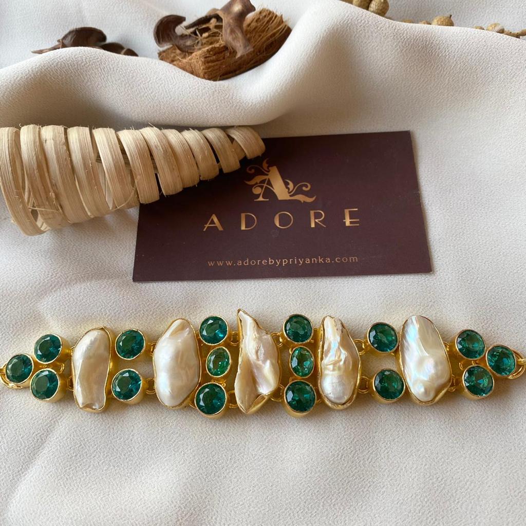 Baroque Pearl Skydive Choker - Image 7