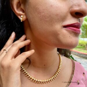 White Pearl Neckpiece with Earring