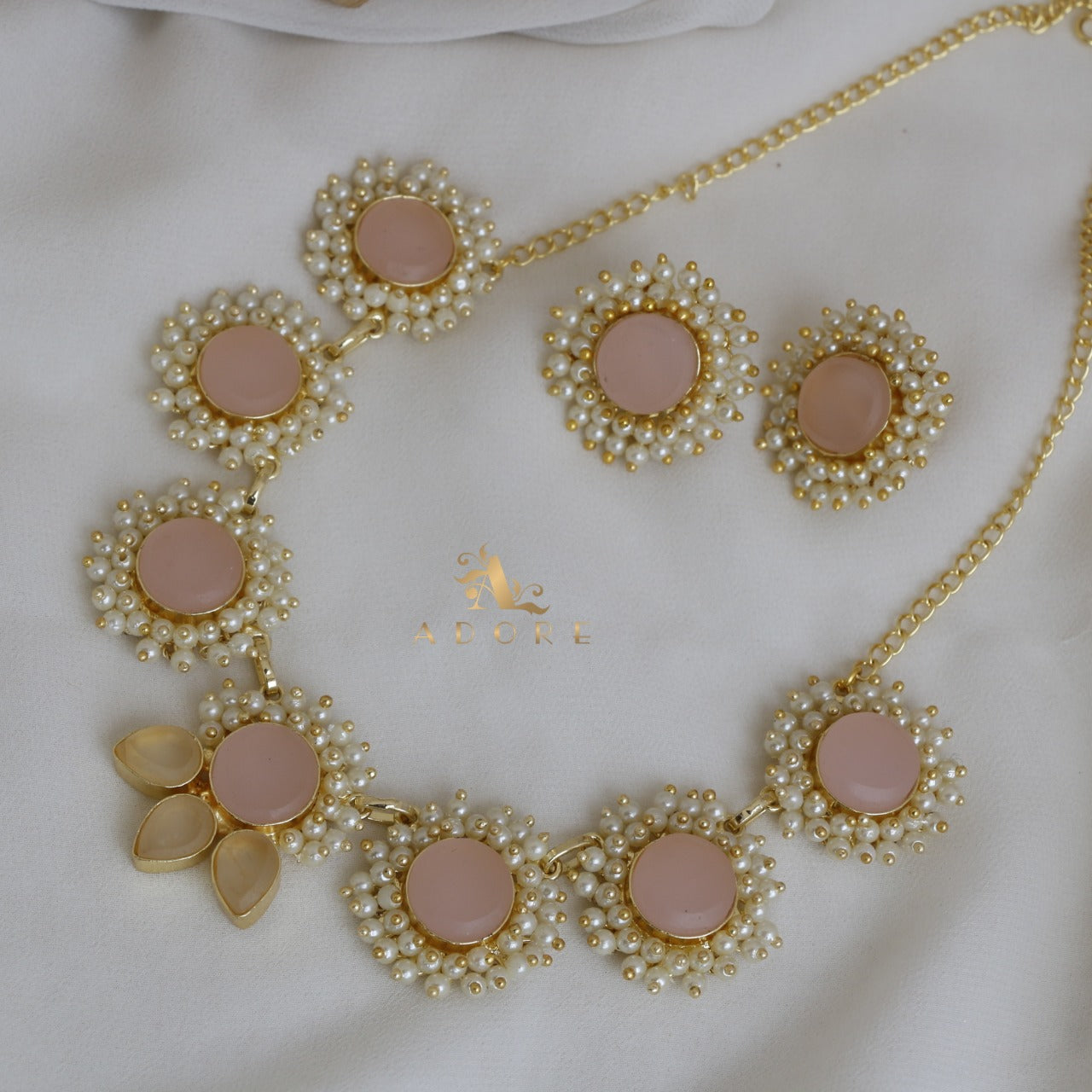 Centric Full Pearl Neckpiece - Image 23