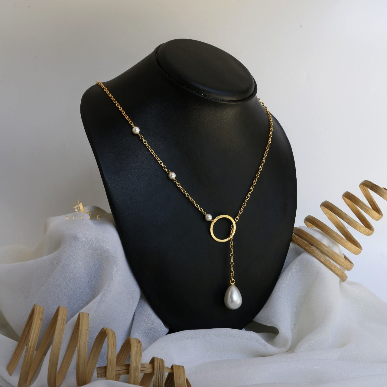 Drop Pearl Ring Neckpiece - Image 3