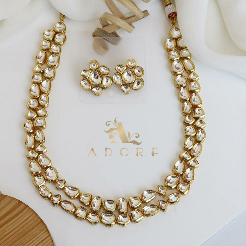 Aashrita Kundan Neckpiece With Earring - Image 2