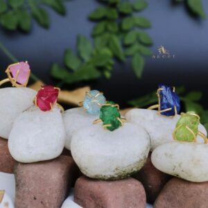 Dilrupa Raw Stone Ring