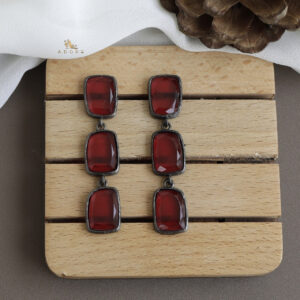 Sapphira Glossy Rectangle Earring