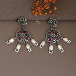 Gretel Pearl Drop Earring