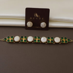 Golden Aboli Baroque Choker With Stud