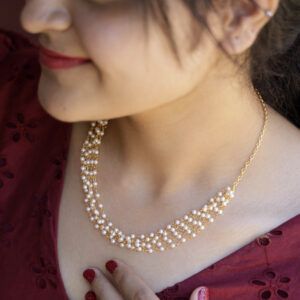 Carly Pearl 5 Layer Short Neckpiece