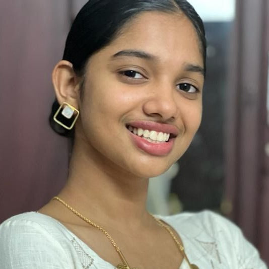 Athena MOP Earrings - Image 7